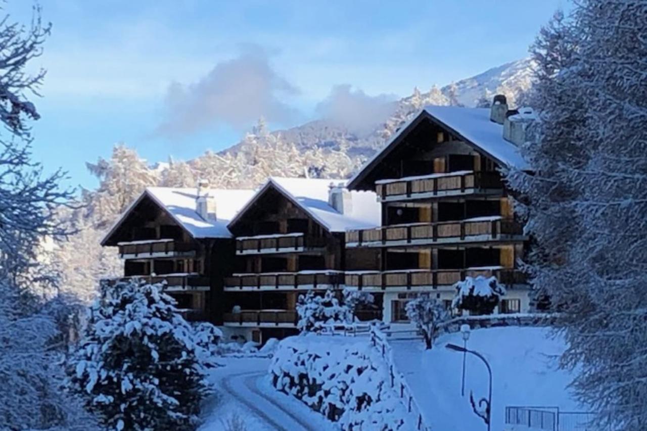 Les Mayens De L'Ours - At The Foot Of Piste De L'Ours' Slope! Agettes Bagian luar foto